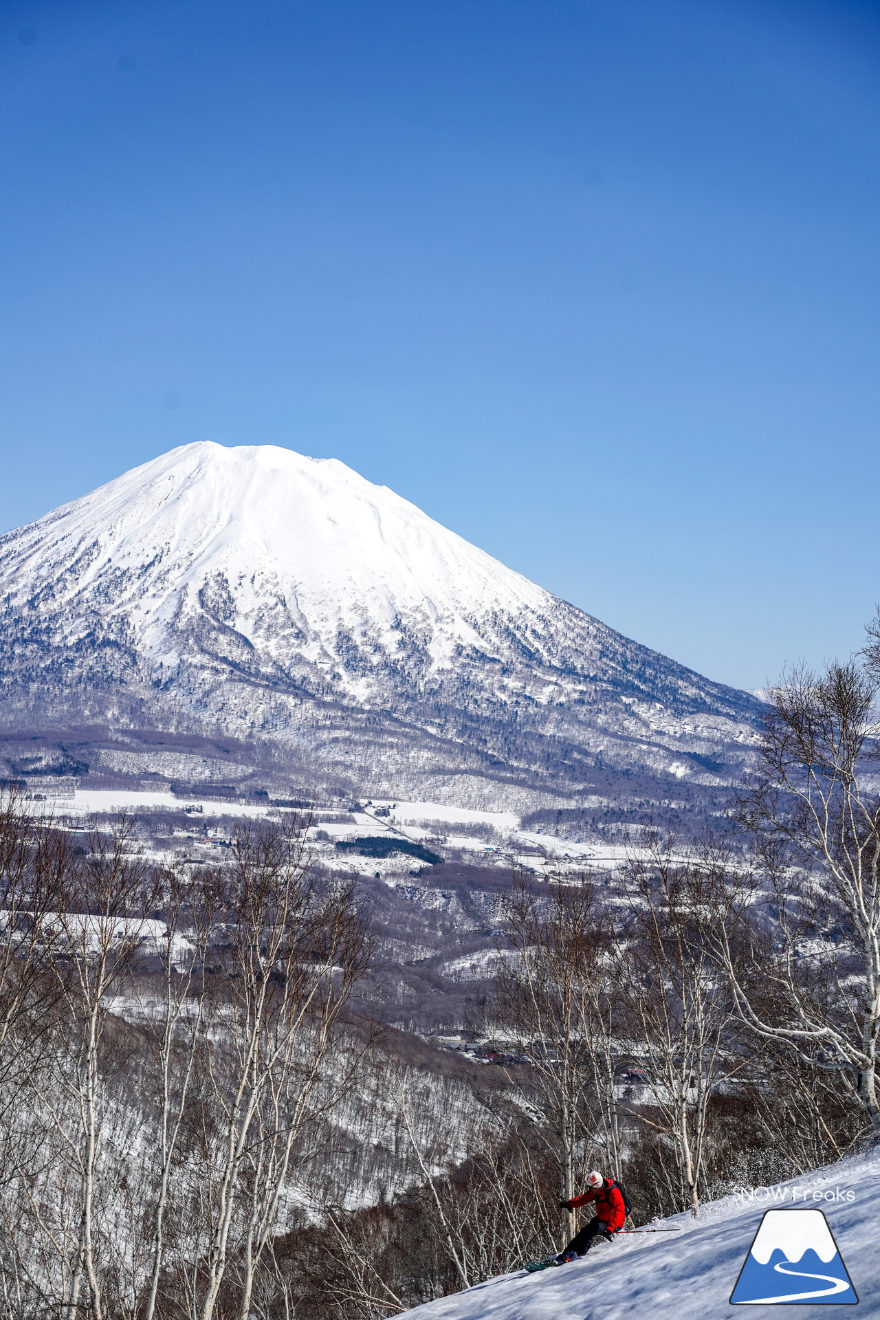 ニセコグラン・ヒラフ DYNASTAR SKI TEST RIDE DAYS Photo Session!!最高の天気に恵まれたニセコに、最高の仲間たちが集まりました☆